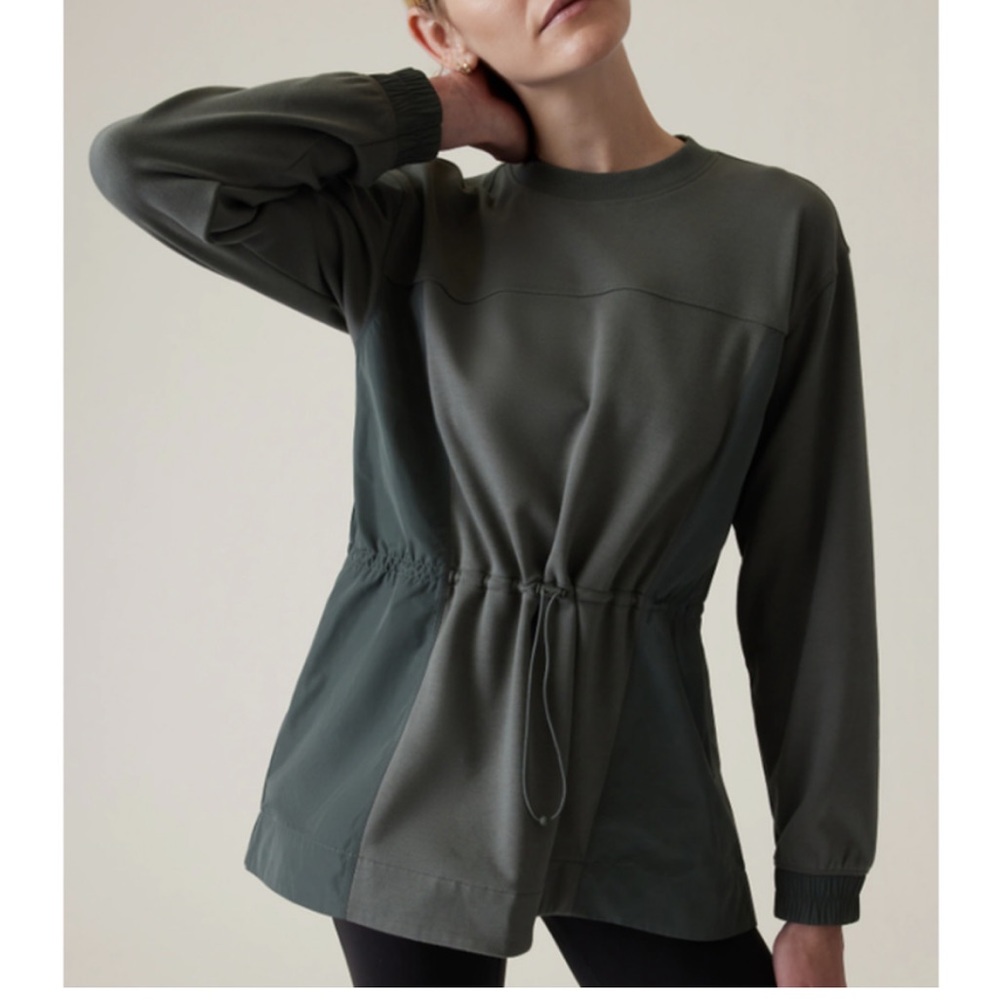 Athlete Triumph Crewneck Sweatshirt in Bali Green